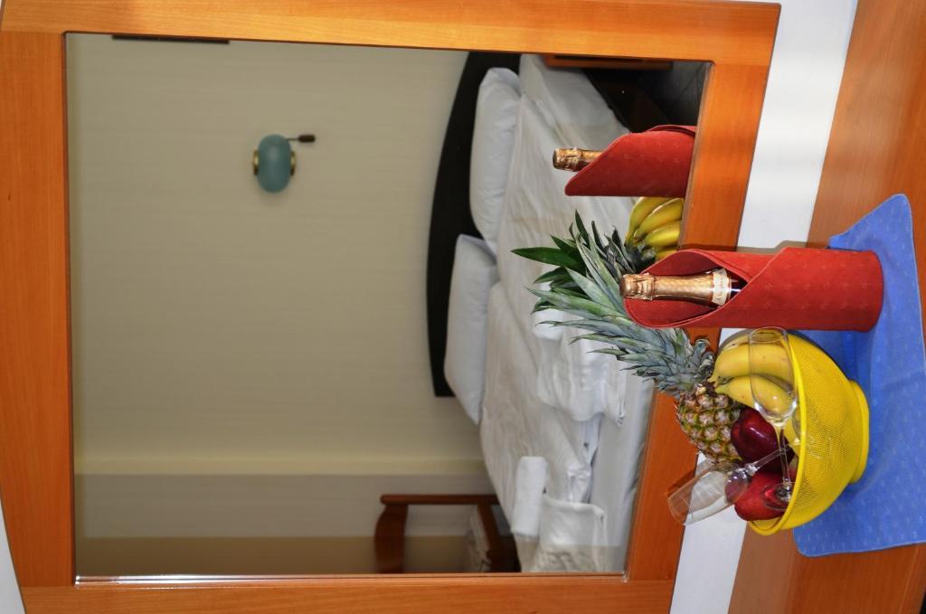 Hotel Europe Inn Paralía Екстериор снимка